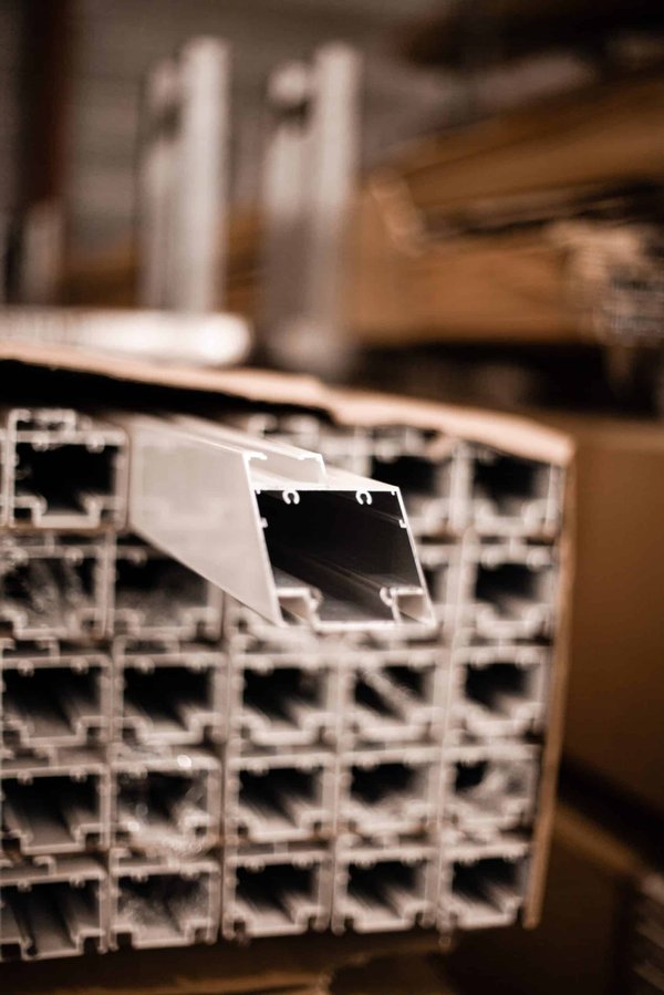 Quels styles de sacs à dos épurés sont appropriés pour un look professionnel?