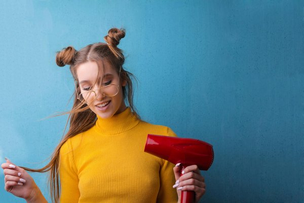 Sèche-cheveux Dyson : votre allié pour un coiffage parfait